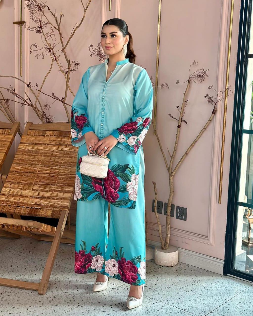 Stylish Women's Printed Khaddar Shirt And Trouser Set - 2 Pcs