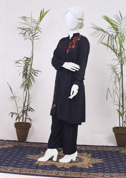 2 Pcs Women's Stitched Lawn Printed FrockAnd Trouser