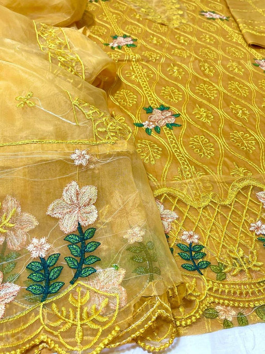 3 Pcs Women's Unstitched Embroidered Suit