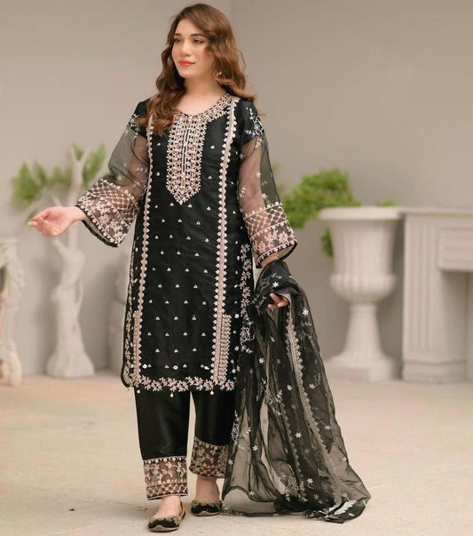 3 Pcs Women's Stitched Embroidered Suit