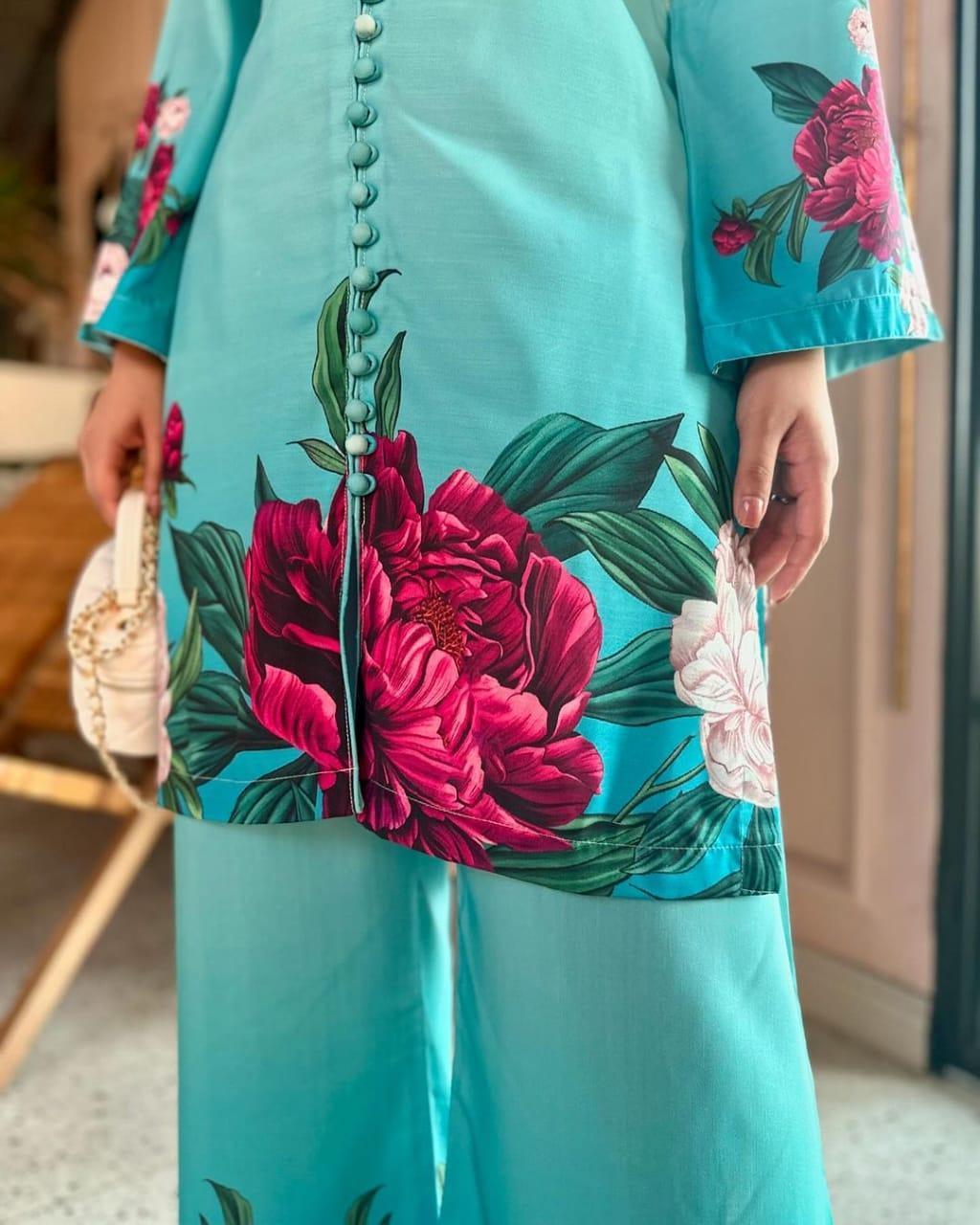 Stylish Women's Printed Khaddar Shirt And Trouser Set - 2 Pcs