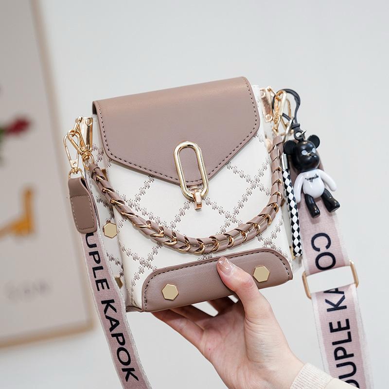 2024 new high-grade simple elegant Korean style fashionable niche mobile phone bag women's shoulder crossbody versatile Large Capacity