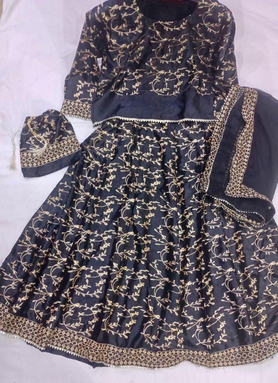 Stunning 4 Pcs Women's Stitched Embroidered Silk Maxi Suit