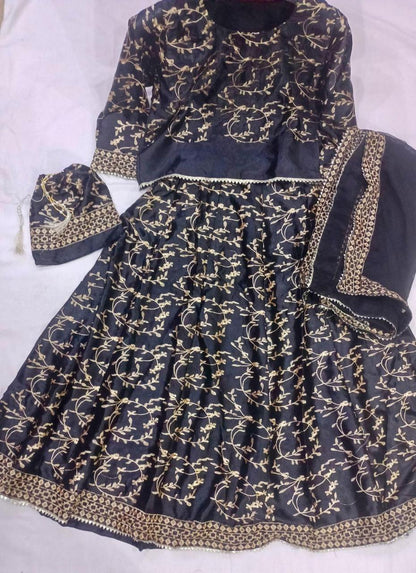 Stunning 4 Pcs Women's Stitched Embroidered Silk Maxi Suit