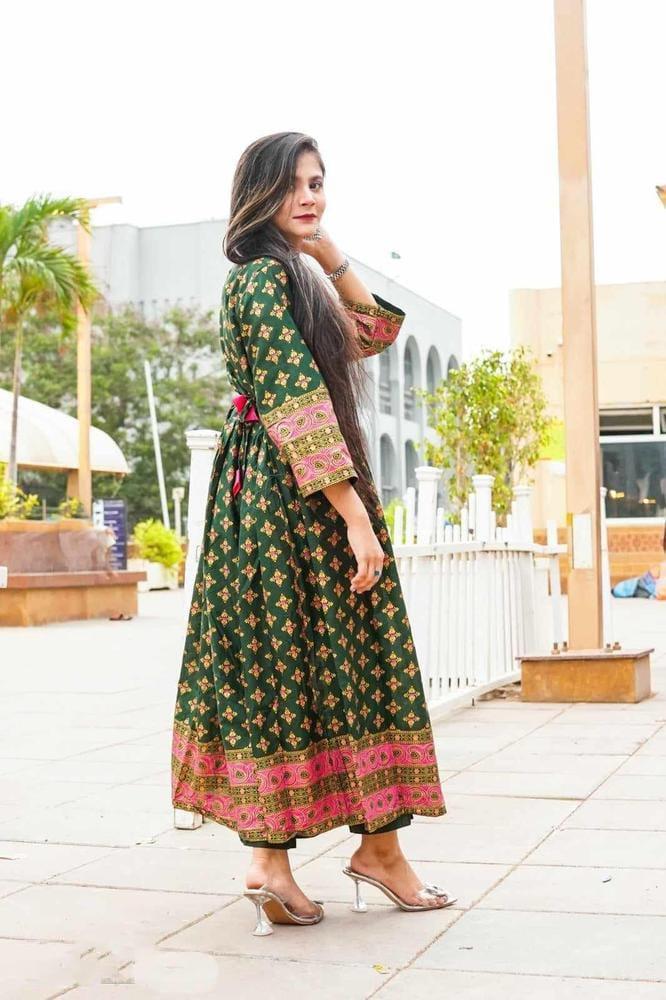 2 Pcs Women’s Stitched Katan Silk Printed Maxi